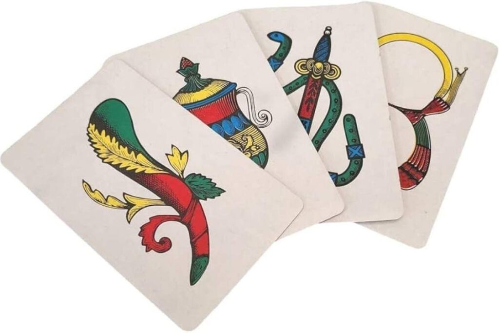 Briscola online: il gioco di carte che conquista il web. Briscola su smartphone: il fascino del gioco sempre a portata di mano. Dalle carte fisiche agli schermi: l’evoluzione della briscola. I migliori siti e app per giocare a briscola online.