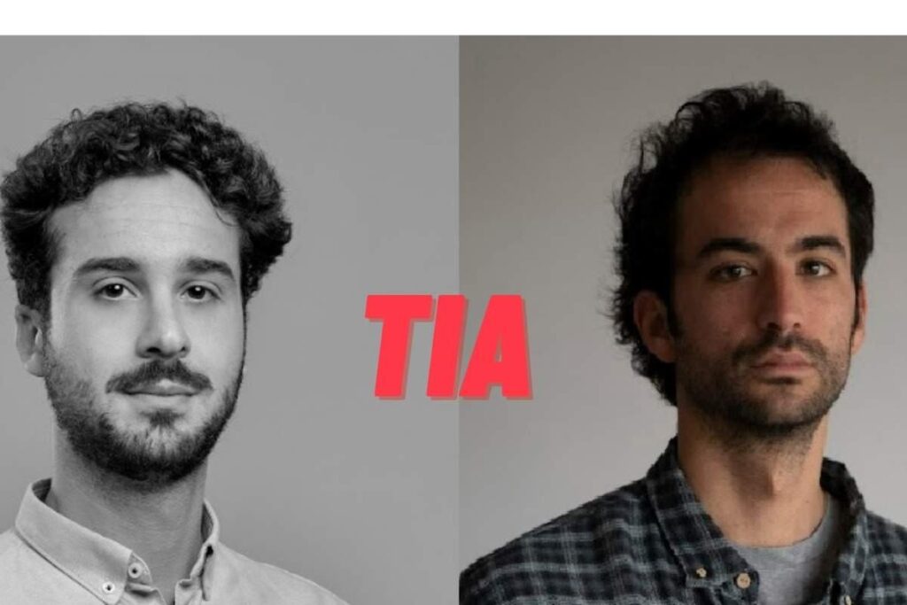 TIA, la piattaforma digitale che rivoluziona la ricerca di lavoro. Due abruzzesi creano TIA, la soluzione smart per il lavoro. TIA: il futuro del recruiting digitale è già qui. Scopri TIA, l'innovativa piattaforma per chi cerca lavoro.