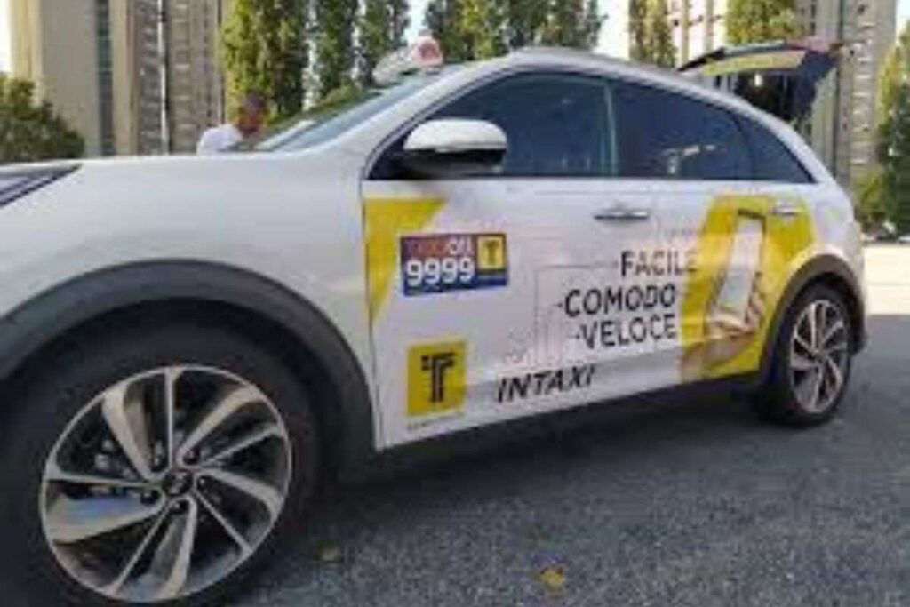 Torino: mimose e buoni sconto per le donne l’8 marzo. Festa della Donna: i taxisti torinesi omaggiano le passanti. Mimose e taxi scontati per celebrare l’8 marzo a Torino. L’8 marzo a Torino: omaggi floreali e corse agevolate. 