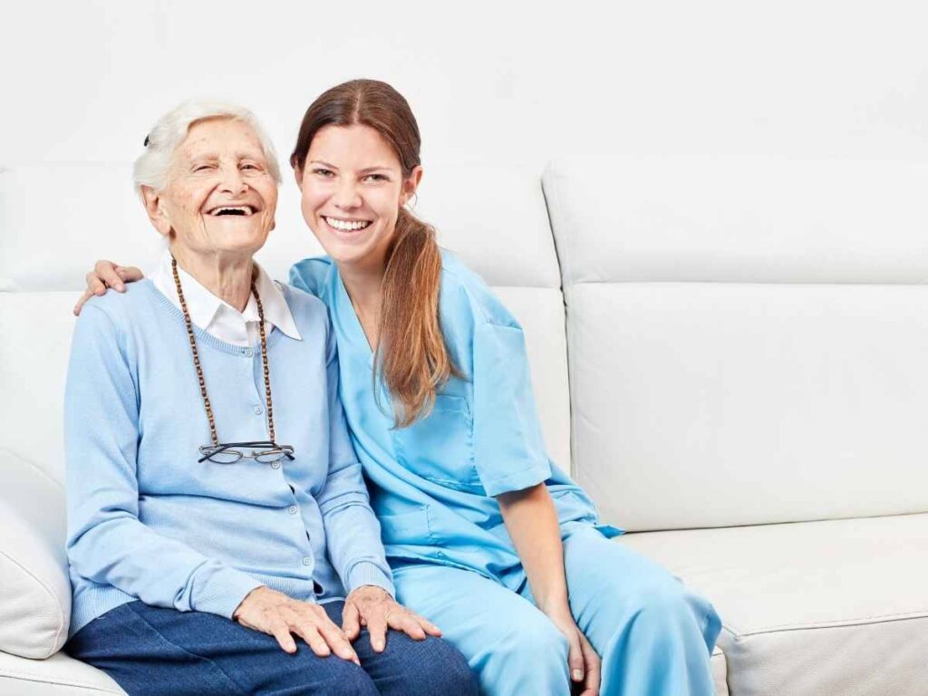Federica Riccio guida la svolta domiciliare in Piemonte. Sanità e PNRR: il Piemonte tra le regioni più virtuose. Più cure a casa per gli over 65: i numeri del Piemonte. Il Piemonte investe sulla medicina territoriale e vince la sfida. 